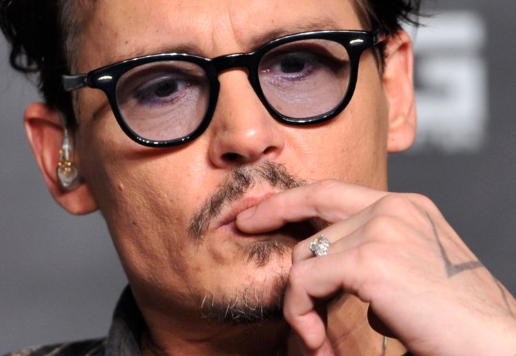 Johnny Depp junta-se à saga Harry Potter 1086147?tp=UH&db=IMAGENS&w=749