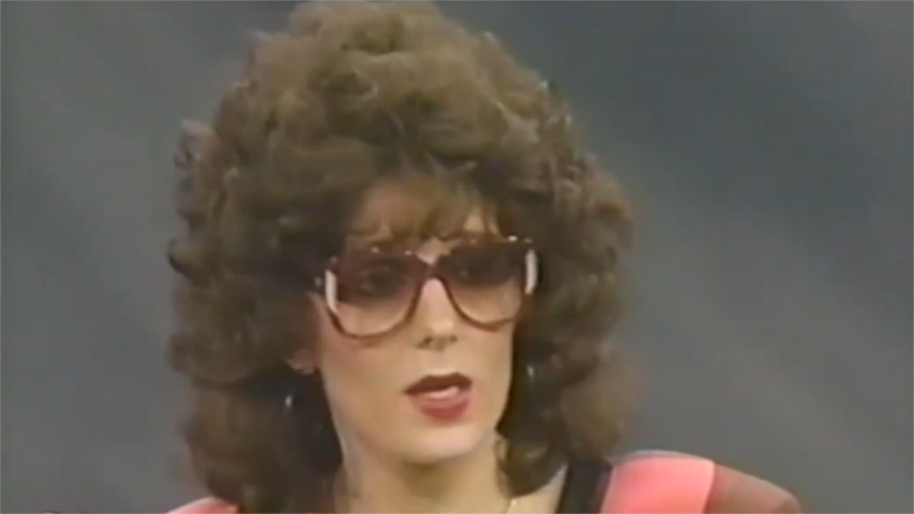 Lisa Fierstein durante o programa de Oprah em 1990