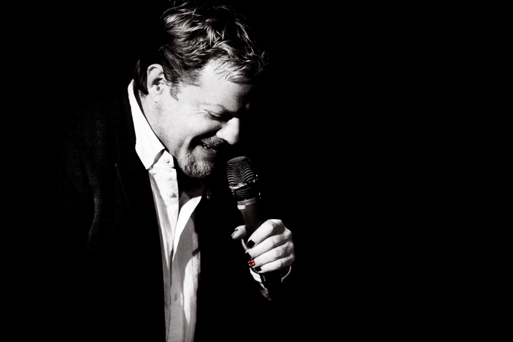 Cake or death: Eddie Izzard e o seu stand-up estreiam-se em Portugal ...