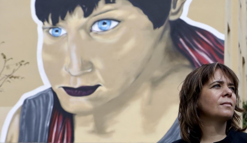 Catarina Martins no bairro Padre Cruz, em Lisboa.