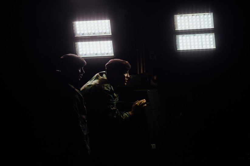 Comandos na noite da partida de contigente para a missão internacional de paz na República Centro-Africana em Janeiro deste ano
