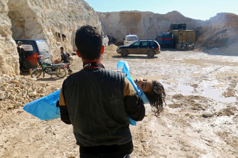 Uma das vítimas do ataque desta terça-feira em Idlib
