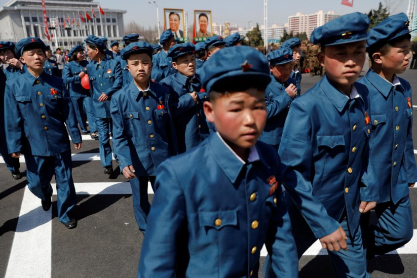 Pyongyang celebrou com pompa a abertura de uma nova avenida, na presença do próprio Kim-Jong un
