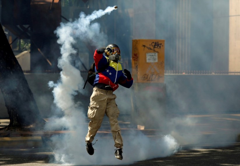 A Venezuela está há largos meses mergulhada no caos