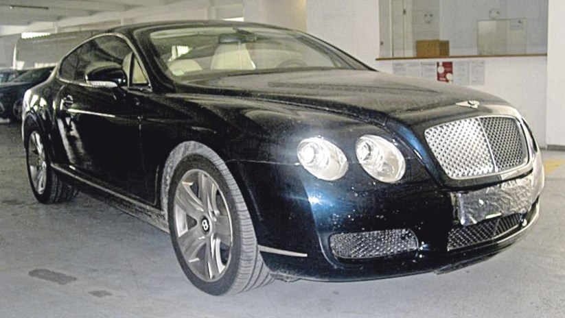 O Bentley de Hermínio Loureiro que foi apreendido pela Judiciária