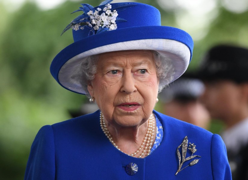 Nova fuga de informação atinge rainha de Inglaterra e 