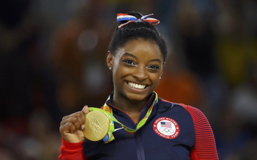A ginasta de 20 anos é a atleta norte-americana mais medalhada em mundiais e conquistou quatro medalhas de outro nos Jogos Olímpicos de 2016