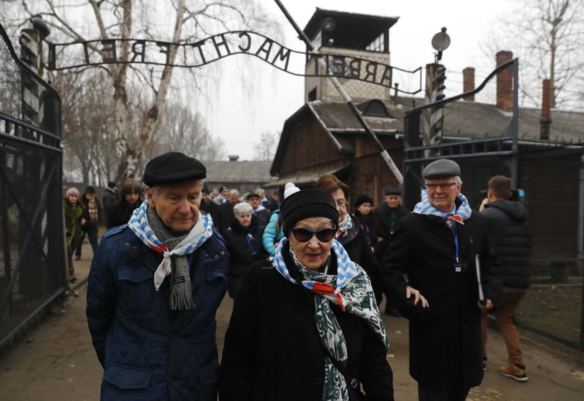 Sobreviventes de Auschwitz na cerimónia que assinalou, sábado, o 73.º aniversário da libertação do campo