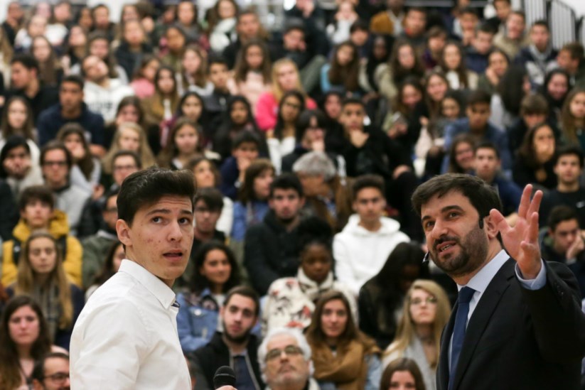 O ministro da Educação lembrou que o projecto da flexibilidade tem passado também por ouvir e envolver os alunos