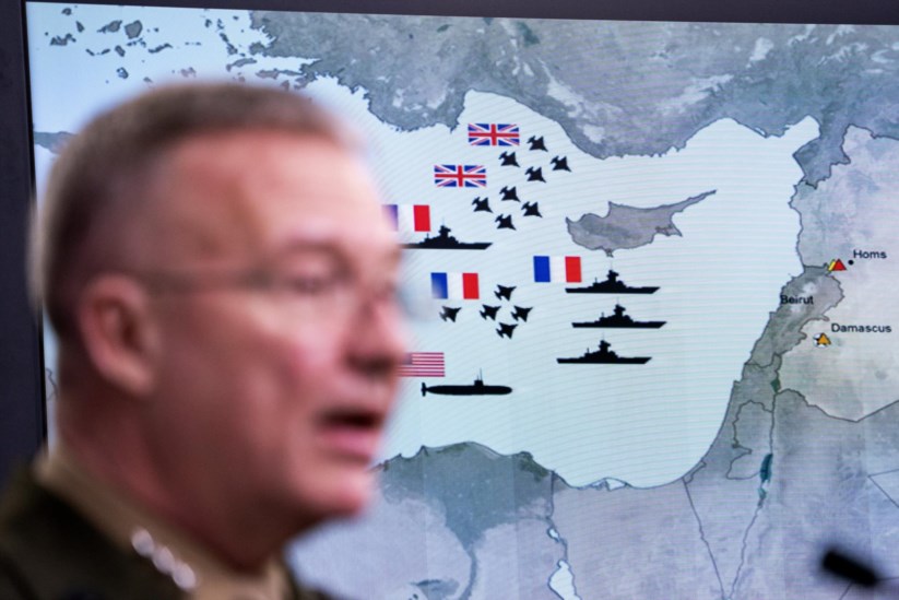 O tenente-general norte-americano Kenneth F. McKenzie Jr. explica o ataque aos jornalistas no Pentágono