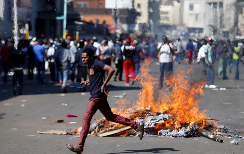 Resultado de imagem para confrontos no ZimbabuÃ© na EleiÃ§Ã£o 2018, imagem