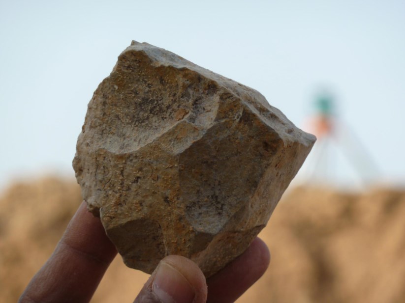 Resultado de imagem para Ferramentas de pedra indicam que os nossos antepassados chegaram mais cedo ao Norte de Ãfrica