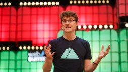 <i>Startups</i> do universo Web Summit garantem mil milhões de dólares em três meses