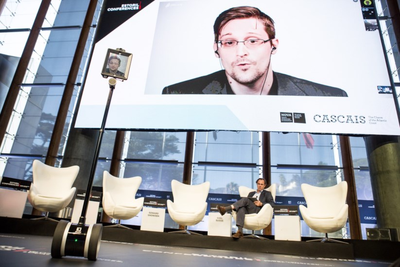 Snowden, numa conferência no Estoril. O antigo informático é um rosto conhecido na defesa da iberdade de informação