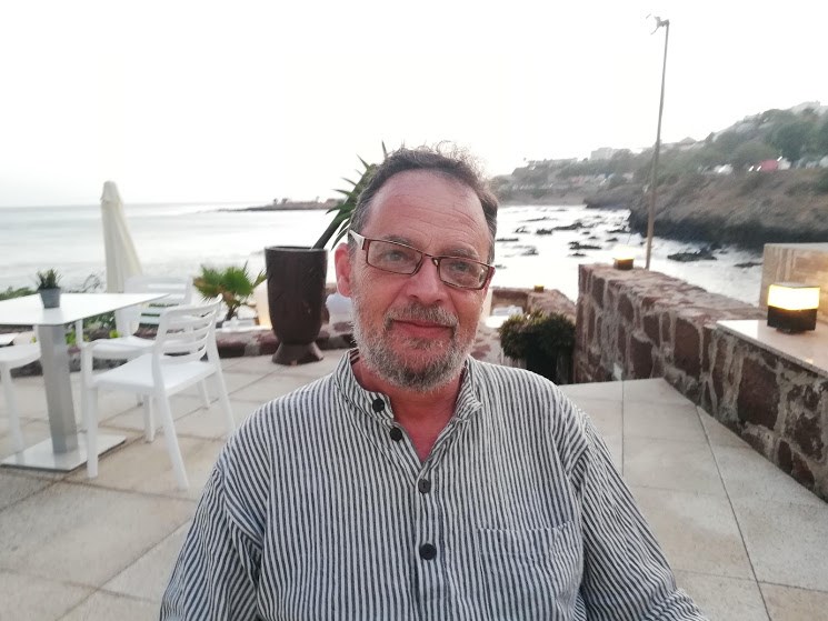 Resultado de imagem para Livro vencedor do Prémio literário das capitais de lÃngua portuguesa é apresentado na Cidade da Praia