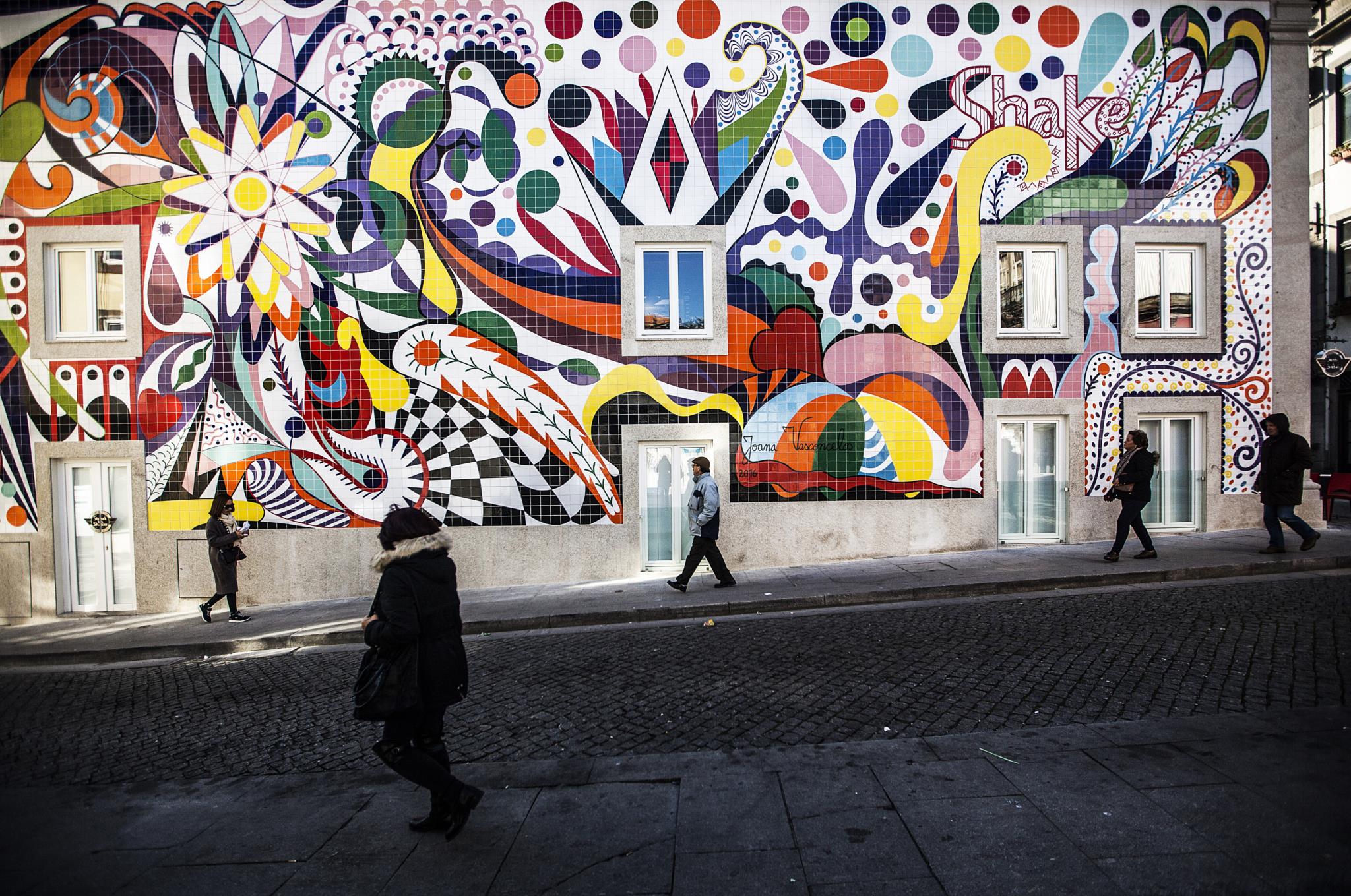 Joana Vasconcelos Inunda De Cor O Centro Do Porto PÚblico